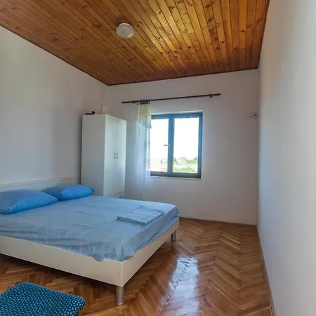 And Ivan Apartment *